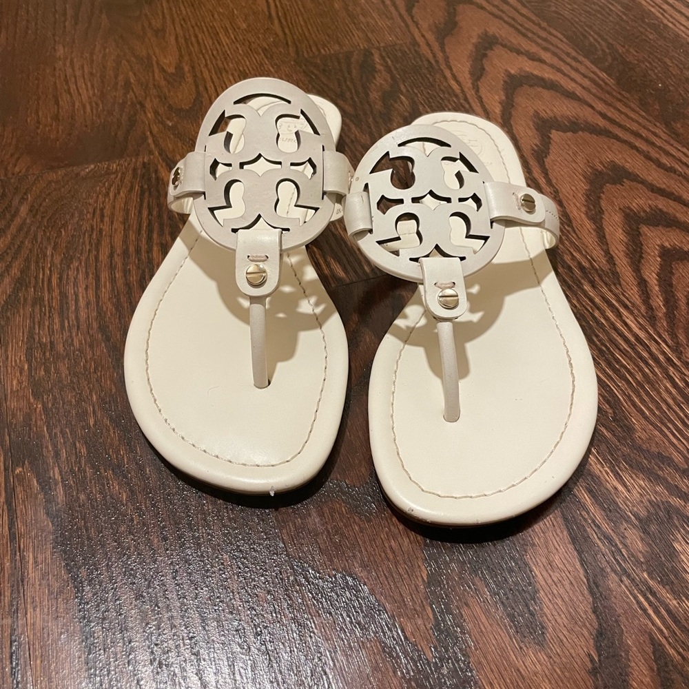 Tory burch miller sandels